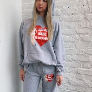 Made in heaven boys lie sweatshirt